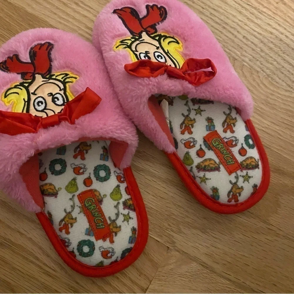 Cindy Lou Who Slippers Pink Sz 9 10 Girls Kids Dr. Seuss